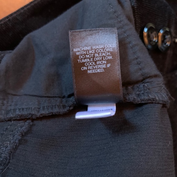 White House Black Market // EUC corduroy skirt - Picture 14 of 15